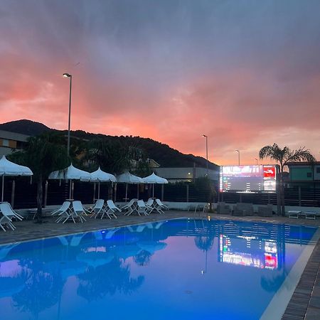 Villitaly Suite & Coffee Salerno バロニッシ エクステリア 写真