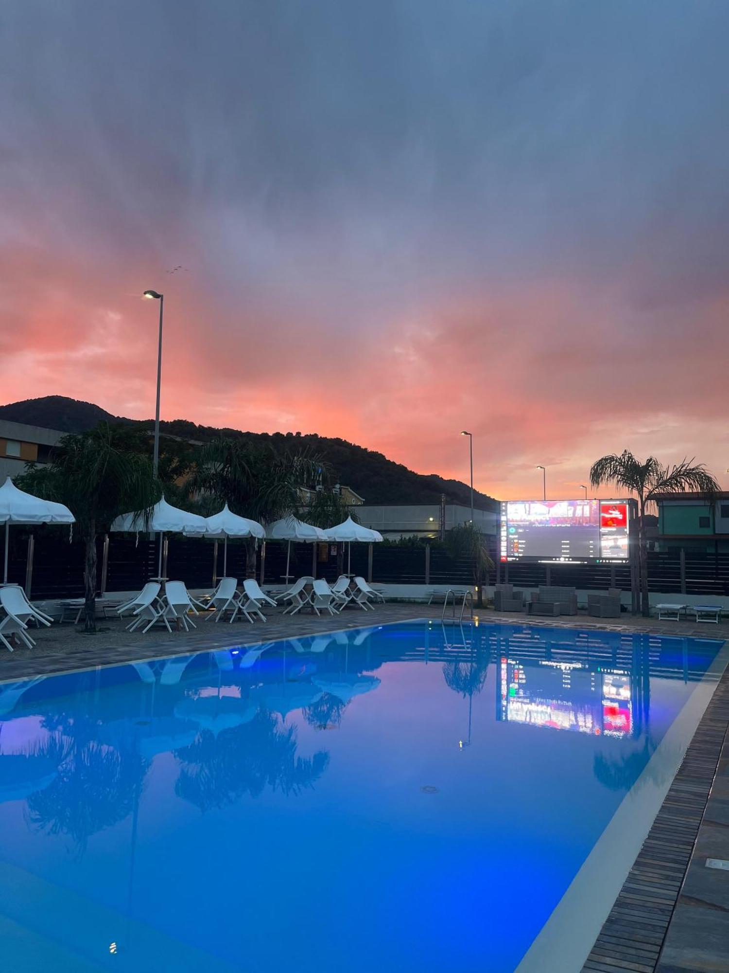 Villitaly Suite & Coffee Salerno バロニッシ エクステリア 写真