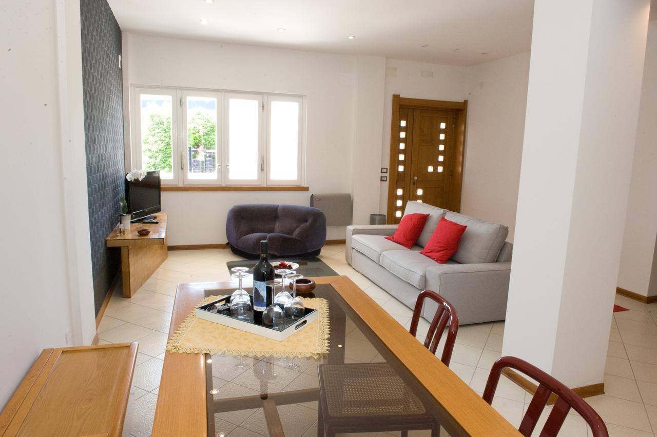 Villitaly Suite & Coffee Salerno バロニッシ エクステリア 写真